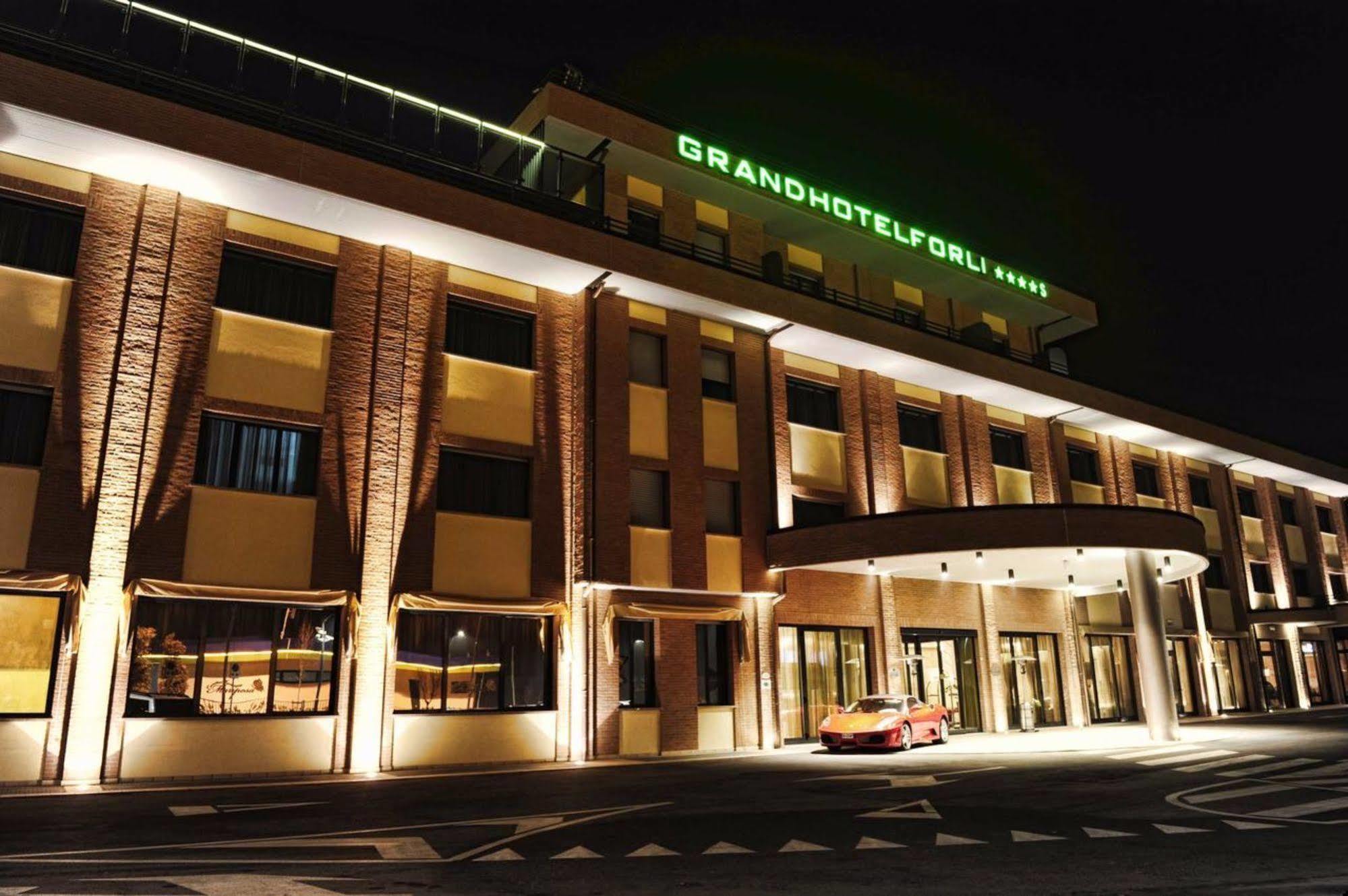 Grand Hotel Форли Экстерьер фото