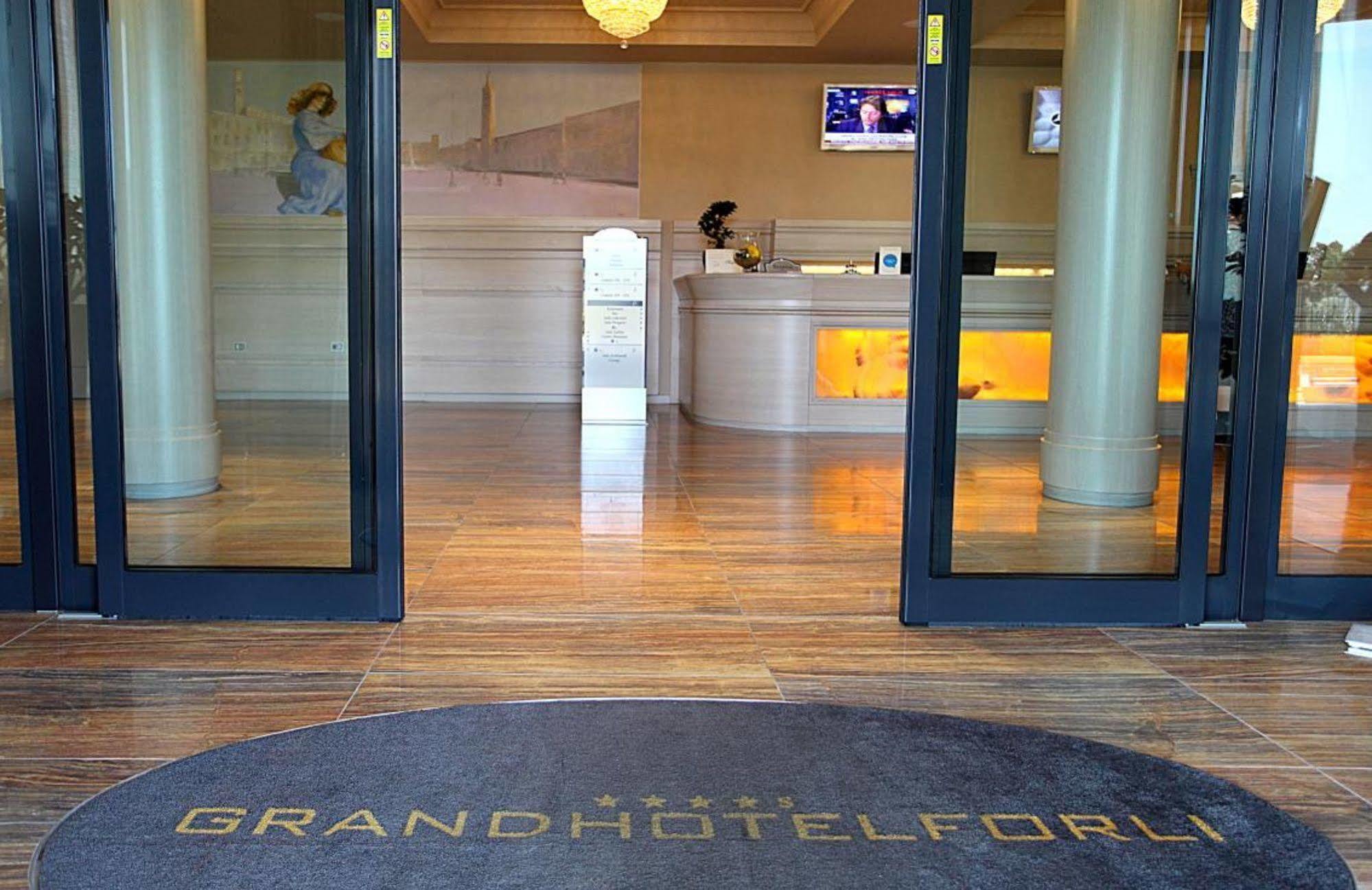 Grand Hotel Форли Экстерьер фото